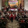 Der Musikverein Brendlorenzen unter der Leitung von Theresa Kiesel bei seinem Jahreskonzert in der Pfarrkirche Brendlorenzen.