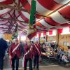 Mit einem dreitägigen Fest feierte die Freiwillige Feuerwehr Neubrunn zusammen mit Schirmherr Landrat Thomas Eberth ihren 130. Geburtstag mit einer Löschwasser Party und vielen Ehrungen und einem tollen Festzug bei verspäteten "April-Wetter" mit Sonne und Regen aber immer mit super Stimmung.