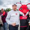 Die Würzburger Kickers gewinnen das letzte Heimspiel am Samstag 18.05.24 gegen die DJK Vilzing souverän mit 4:0 in der AKON Arena in Würzburg. Nach dem Spiel werden sie vom BFV zum Regionalliga Meister 2024 geehrt.