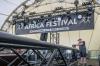 Von Donnerstag, 30. Mai, bis Sonntag, 2. Juni, findet auf den Talavera Mainwiesen in Würzburg das 35. Internationale Africa Festival statt. Am Dienstag waren noch viele fleißige Helfer mit dem Aufbau beschäftigt.