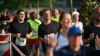 Um die 1500 Läuferinnen und Läufer nehmen am Donnerstag (13.06.24) am sogenannten WUE2RUN Firmenlauf in Würzburg teil. Bei Abendsonne und milden Temperaturen passieren die Teilnehmer gegen 20 Uhr den Oberen Mainkai.