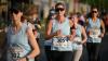 Um die 1500 Läuferinnen und Läufer nehmen am Donnerstag (13.06.24) am sogenannten WUE2RUN Firmenlauf in Würzburg teil. Bei Abendsonne und milden Temperaturen passieren die Teilnehmer gegen 20 Uhr den Oberen Mainkai.