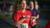 Um die 1500 Läuferinnen und Läufer nehmen am Donnerstag (13.06.24) am sogenannten WUE2RUN Firmenlauf in Würzburg teil. Bei Abendsonne und milden Temperaturen passieren die Teilnehmer gegen 20 Uhr den Oberen Mainkai.