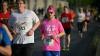 Um die 1500 Läuferinnen und Läufer nehmen am Donnerstag (13.06.24) am sogenannten WUE2RUN Firmenlauf in Würzburg teil. Bei Abendsonne und milden Temperaturen passieren die Teilnehmer gegen 20 Uhr den Oberen Mainkai.