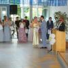 Tanzend nahmen die Absolventinnen und Absolventen Abschied von ihrer bisherigen Wirkungsstätte, der Sport-Mittelschule Gochsheim, und viele Glückwünsche begleiteten sie.