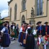 Wertvolle handgearbeitete Trachten, eine bunte Mischung der Generationen, traditionelle Kirchweihtänze und Frohsinn für Mitwirkende und Gäste der Röthleiner Kirchweih - auch bei Regen!