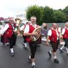 Wertvolle handgearbeitete Trachten, eine bunte Mischung der Generationen, traditionelle Kirchweihtänze und Frohsinn für Mitwirkende und Gäste der Röthleiner Kirchweih - auch bei Regen!