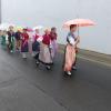 Wertvolle handgearbeitete Trachten, eine bunte Mischung der Generationen, traditionelle Kirchweihtänze und Frohsinn für Mitwirkende und Gäste der Röthleiner Kirchweih - auch bei Regen!