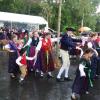 Wertvolle handgearbeitete Trachten, eine bunte Mischung der Generationen, traditionelle Kirchweihtänze und Frohsinn für Mitwirkende und Gäste der Röthleiner Kirchweih - auch bei Regen!