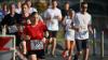 Um die 1500 Läuferinnen und Läufer nehmen am Donnerstag (13.06.24) am sogenannten WUE2RUN Firmenlauf in Würzburg teil. Bei Abendsonne und milden Temperaturen passieren die Teilnehmer gegen 20 Uhr den Oberen Mainkai.
