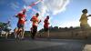 Um die 1500 Läuferinnen und Läufer nehmen am Donnerstag (13.06.24) am sogenannten WUE2RUN Firmenlauf in Würzburg teil. Bei Abendsonne und milden Temperaturen passieren die Teilnehmer gegen 20 Uhr den Oberen Mainkai.