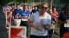 Um die 1500 Läuferinnen und Läufer nehmen am Donnerstag (13.06.24) am sogenannten WUE2RUN Firmenlauf in Würzburg teil. Bei Abendsonne und milden Temperaturen passieren die Teilnehmer gegen 20 Uhr den Oberen Mainkai.