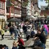In der Ochsenfurter Altstadt findet am 23. Juni der Sommermarkt statt.