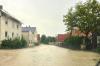 Lassen sich solche Bilder wie hier die überflutete Dorfstraße beim jüngsten Hochwasser in Prappach durch den Einsatz von KI vermeiden? Darauf hofft die Stadt Haßfurt. 