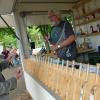 Blumen über Blumen, dazu eine Vielzahl von Ideen für den Garten und kulinarische Genüsse konnten viele Besucher bei der diesjährigen Kunst- und Gartenmesse am Samstag und am Sonntag in Arnstein erleben.