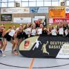 Von links nach rechts: Mia Wiegand, Layla Mayer, Leni-Marie Schönhals, Leni Holleber, Emilia Rüger, Emilia Escher, Migo Wiegand, Laura Jordan, Alisa Milow, Clarissa Schneider und Hailey Carlisle, Marius Wiegand, Sabine Wiegand