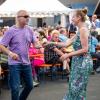 Zahlreiche Menschen besuchen am Montag 20.05.24 das traditionelle Pfingstweinfest der Winzer Sommerach. Ein umfangreiches Musikprogramm, kulinarische Köstlichkeiten und die Weine aus dem Weinkeller der Genossenschaft machen Lust und Laune auf den Sommer.