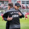 Die Würzburger Kickers gewinnen das letzte Heimspiel am Samstag 18.05.24 gegen die DJK Vilzing souverän mit 4:0 in der AKON Arena in Würzburg. Nach dem Spiel werden sie vom BFV zum Regionalliga Meister 2024 geehrt.