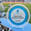 Die Würzburger Kickers gewinnen das letzte Heimspiel am Samstag 18.05.24 gegen die DJK Vilzing souverän mit 4:0 in der AKON Arena in Würzburg. Nach dem Spiel werden sie vom BFV zum Regionalliga Meister 2024 geehrt.