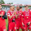 Die Würzburger Kickers gewinnen das letzte Heimspiel am Samstag 18.05.24 gegen die DJK Vilzing souverän mit 4:0 in der AKON Arena in Würzburg. Nach dem Spiel werden sie vom BFV zum Regionalliga Meister 2024 geehrt.