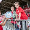 Die Würzburger Kickers gewinnen das letzte Heimspiel am Samstag 18.05.24 gegen die DJK Vilzing souverän mit 4:0 in der AKON Arena in Würzburg. Nach dem Spiel werden sie vom BFV zum Regionalliga Meister 2024 geehrt.