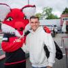 Die Würzburger Kickers gewinnen das letzte Heimspiel am Samstag 18.05.24 gegen die DJK Vilzing souverän mit 4:0 in der AKON Arena in Würzburg. Nach dem Spiel werden sie vom BFV zum Regionalliga Meister 2024 geehrt.