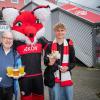 Die Würzburger Kickers gewinnen das letzte Heimspiel am Samstag 18.05.24 gegen die DJK Vilzing souverän mit 4:0 in der AKON Arena in Würzburg. Nach dem Spiel werden sie vom BFV zum Regionalliga Meister 2024 geehrt.