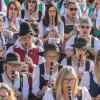 Mit einem viertägigen Musikfest, einem beeindruckenden Gemeinschaftschor aller anwesenden Musikanten und klangvollem Festumzug feierten die Rienecker Musikanten ihr 50-jähriges Bestehen und luden auch zum Kreismusikfest ein.
