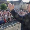 Mit einem viertägigen Musikfest, einem beeindruckenden Gemeinschaftschor aller anwesenden Musikanten und klangvollem Festumzug feierten die Rienecker Musikanten ihr 50-jähriges Bestehen und luden auch zum Kreismusikfest ein.