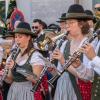 Mit einem viertägigen Musikfest, einem beeindruckenden Gemeinschaftschor aller anwesenden Musikanten und klangvollem Festumzug feierten die Rienecker Musikanten ihr 50-jähriges Bestehen und luden auch zum Kreismusikfest ein.