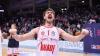 Wie wichtig der Sieg bei den Telekom Baskets Bonn für die Würzburg Baskets war, zeigt der Jubel von Fan-Liebling Zac Seljaas, der seinen Emotionen nach der Partie freien Lauf ließ.