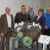 Als reiner Familienbetrieb präsentierte sich die "Autowelt" in Niederlauer beim Wirtschaftsgespräch: Sergej Beitel sen., Landrat Thomas Habermann, Sergej Beitel jun., Bürgermeister Holger Schmitt,  Hermann Beitel, Elena Beitel und Dr. Jörg Geier, Leiter der Stabsstelle Kreisentwicklung (von links).