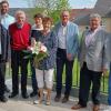 Mit zahlreichen Gästen feierten Marga und Karl Weißenberger (Bildmitte) mit Tochter Ute ihre Diamantene Hochzeit in Marktheidenfeld.