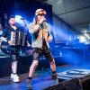 Zahlreiche Menschen besuchen am Samstag 04.05.24 das Weinfest in Untereisenheim mit Musik von den Troglauer Buam.