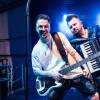 Zahlreiche Menschen besuchen am Samstag 04.05.24 das Weinfest in Untereisenheim mit Musik von den Troglauer Buam.