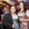 Zahlreiche Menschen besuchen am Samstag 04.05.24 das Weinfest in Untereisenheim mit Musik von den Troglauer Buam.