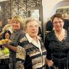 Umbau geschafft: Margot und Angelika Schrödl freuen sich über die neugestalteten Räume.