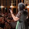 Beim 9. Rhöner Schlachthof, dem Kult Comedy Stammtisch der Rhön, sorgten Ines Procter und ihre Gäste für einen unglaublichen Abend in Burglauer