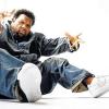 (ej)   Es ist schon eine kleine Sensation: Fatman Scoop, der Rapper mit dem unverwechselbarem Organ, beehrt die Diskothek Capitol im Mainfrankenpark. Schon am Freitag, 30 März, wird der New Yorker Musiker und Hip-Hop-Produzent den Musicpalace bei der großen „Elaraclub Birthday Party“ in den Ausnahmezustand versetzen. Und dafür verlost diese Redaktion dreimal zwei Eintrittskarten. Vor allem durch seine typischen Remixe machte Fatman Scoop schon vor geraumer Zeit auf sich aufmerksam und bastelte bis dato mit Künstlern wie Jay-Z, Missy Elliott, Ciara, Mariah Carey und den Jungs von Scooter an Aufnahmen. Auf die Fans warten außerdem eine außergewöhnliche Licht- und Lasershow und eine Miss-Wahl. Karten gibt es im Vorverkauf unter www.elaraclub.de und im Capitol Musicpalace. Geöffnet ist das Capitol jeweils ab 21.30 Uhr. Wer Karten gewinnen möchte, sollte an diesem Donnerstag bis 14 Uhr unter  (0 13 79) 065 065 0 anrufen. Der Anruf kostet 50 Cent aus dem Festnetz.