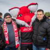 3:0 gegen den FC Schweinfurt 05 ! Würzburger. Kickers feiern am Freitag Abend in der AKON Arena einen ungefährdeten Derbysieg.