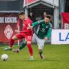 Adrian Istrefi (8) vom FC Schweinfurt 05 im Zweikampf mit Ivan Franjic (17) von den Würzburger Kickers. 3:0 gegen den FC Schweinfurt 05 ! Würzburger. Kickers feiern am Freitag Abend in der AKON Arena einen ungefährdeten Derbysieg.