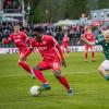 Benjika Caciel (19) von den Würzburger Kickers  im Zweikampf mit Nils Piwernetz (19) vom FC Schweinfurt 05. 3:0 gegen den FC Schweinfurt 05 ! Würzburger. Kickers feiern am Freitag Abend in der AKON Arena einen ungefährdeten Derbysieg.