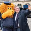 Polizei, Feuerwehr, Rettungskräfte. Bayerns Innenminister Joachim Herrmann eröffnet als Schirmherr den 12. Landestag der Verkehrssicherheit am Samstag 20.04.24 in Würzburg.