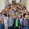 Eine große Gruppe von Bürgerinnen und Bürger aus dem Wahlkreis von Landtagsabgeordneten Björn Jungbauer besuchte ihren Abgeordneten im Landtag in München. Mit auf dem Bild ist auch Landtagspräsidentin Ilse Aigner.