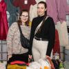 Zahlreiche Menschen besuchen am Sonntag 18.02.24 den Fashion Flohmarkt in der Posthalle in Würzburg.