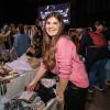 Zahlreiche Menschen besuchen am Sonntag 18.02.24 den Fashion Flohmarkt in der Posthalle in Würzburg.