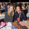 Zahlreiche Menschen besuchen am Sonntag 18.02.24 den Fashion Flohmarkt in der Posthalle in Würzburg.