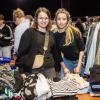 Zahlreiche Menschen besuchen am Sonntag 18.02.24 den Fashion Flohmarkt in der Posthalle in Würzburg.