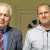 Geehrt: Reinhold Hänlein (links) und Oliver Adam halten dem SV Zeitlofs-Rupboden seit 50 beziehungsweise 25 Jahre die Treue.