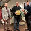 Dieter Daus, Thomas Schecher, Mario Paul, Katharina Pechmann sowie Marcel Brunner gratulieren Claus-Peter Ruf (Mitte) zum 25-jährigen Dienstjubiläum.